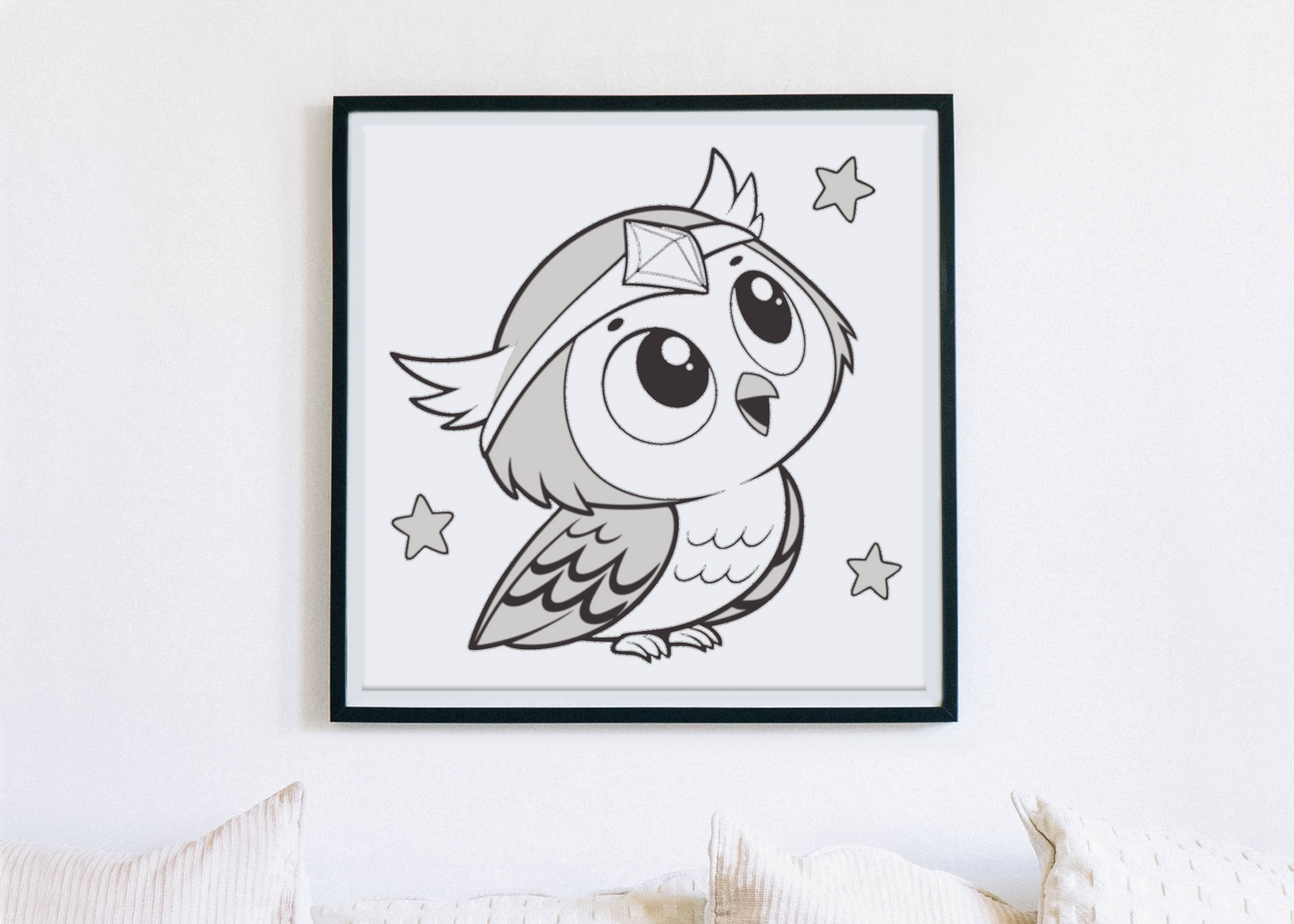 Cadre avec chouette émerveillée en style monochrome sur fond de nuit enchantée