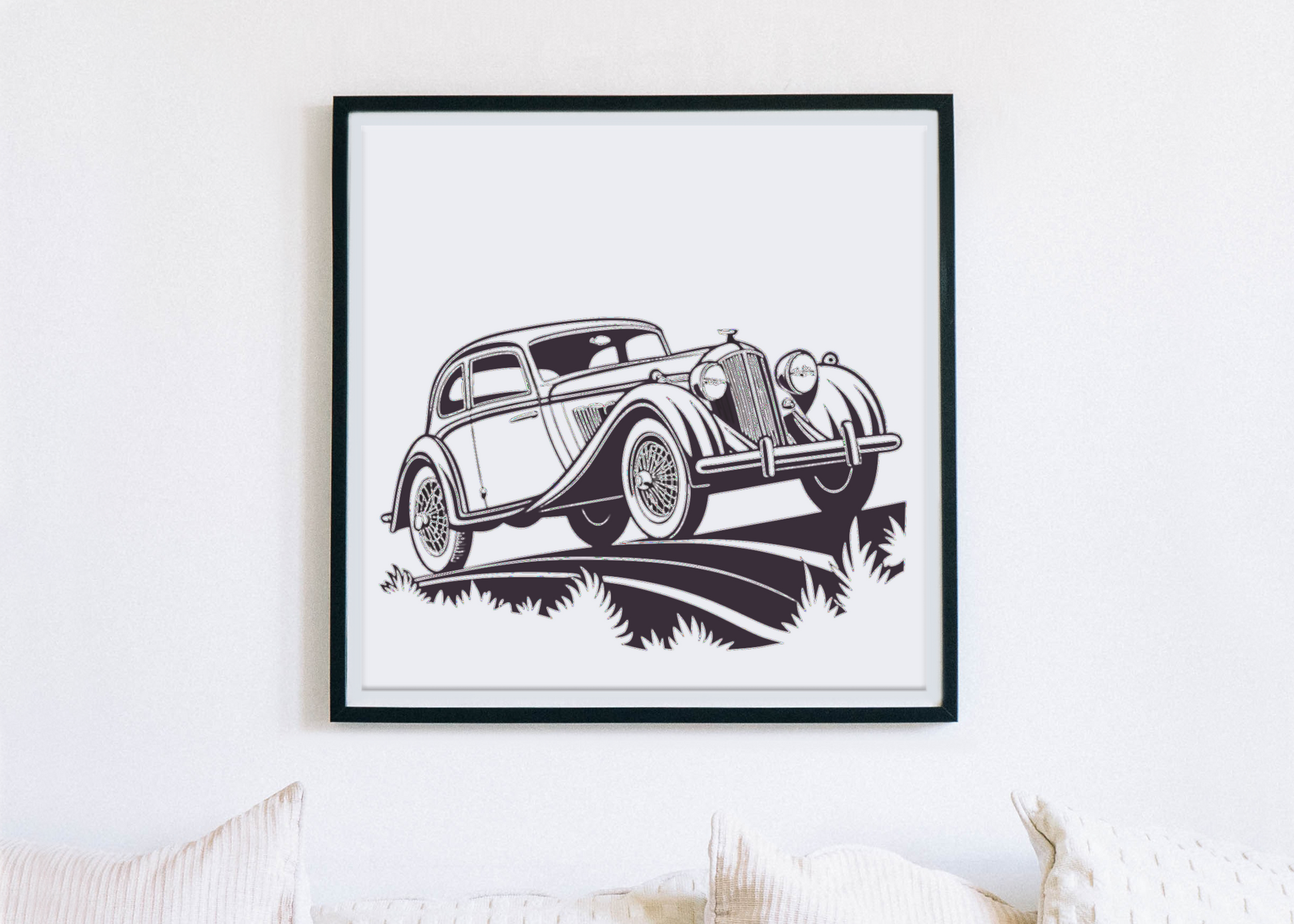 Affiche de voiture rétro dans un cadre, ajoutant du style classique à votre intérieur.