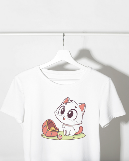 T-shirt avec chat pastel jouant à la balle compagnon adorable et style décontracté