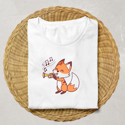 T-shirt avec un renard joyeux jouant de la trompette, ambiance ludique et nature