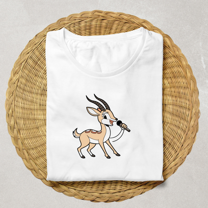 T-shirt avec une gazelle souriante cartoon qui chante sur fond musical amusant
