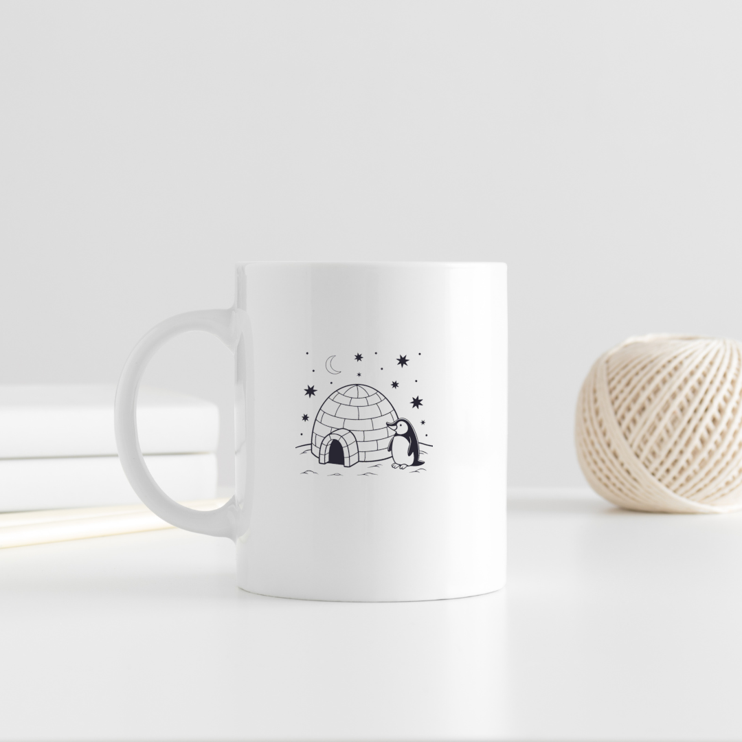 Mug décoré d'un pingouin rêveur enjoué sous un ciel étoilé nuit polaire