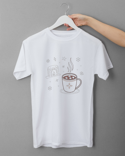 T-shirt avec motif minimaliste de chocolat chaud évoquant une ambiance hivernale