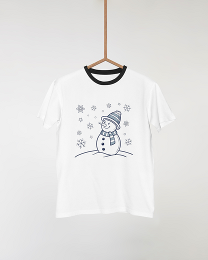 T-shirt hivernal avec un bonhomme de neige joyeux en style doodle