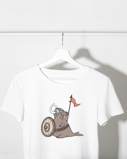 T-shirt aventurier nordique avec morse viking courageux dans un style épique