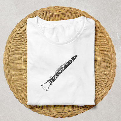 T-shirt minimaliste avec clarinette numérique créative stylée