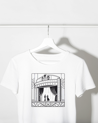 T-shirt avec motif de théâtre rétro, combinant style et originalité