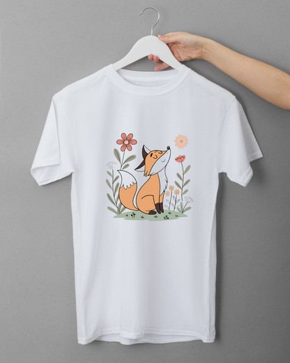 T-shirt avec renard contemplatif paisible entouré de fleurs pastel