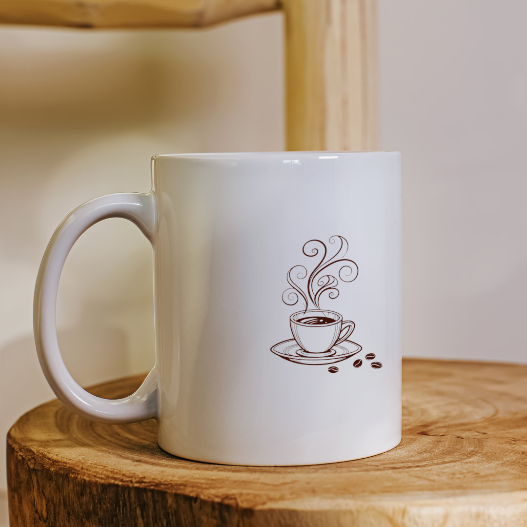 Mug élégant avec icône minimaliste de café en ambiance chaleureuse