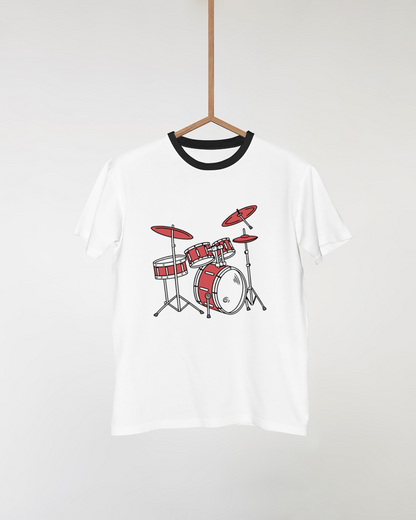 T-shirt avec batterie stylisée minimaliste ambiance musique créative
