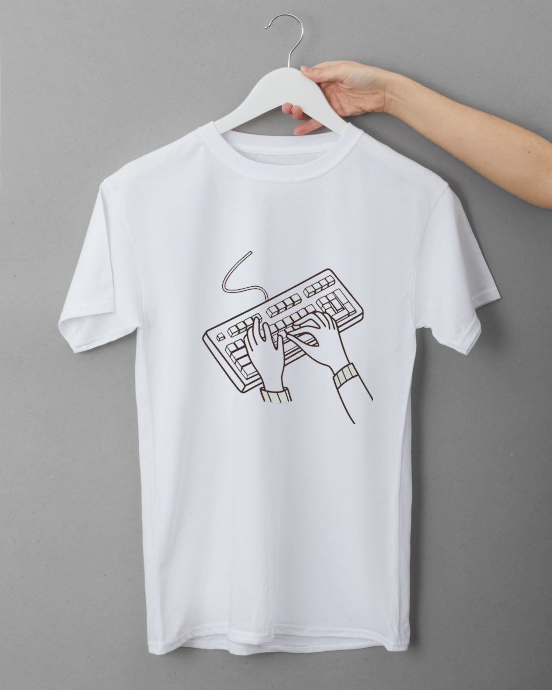 Typiste Concentrée | SVG Élégant | Bureau Vintage