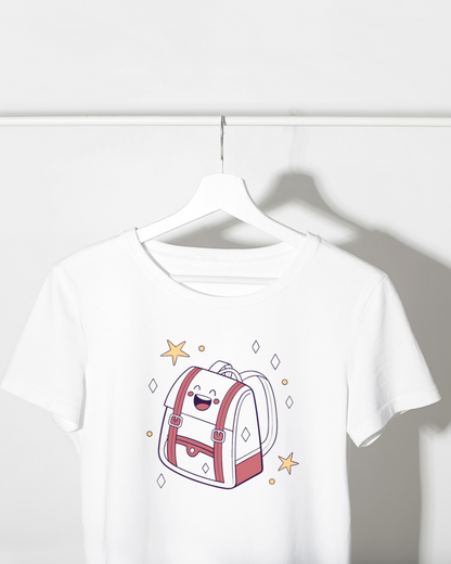 T-shirt avec dessin enfantin cartable joyeux pour thème scolaire