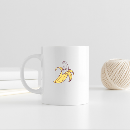Mug avec dessin vectoriel doux d'une banane joyeuse épluchée thème quotidien
