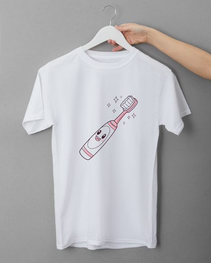 T-shirt avec doodle brosse à dents souriante amusant pour un style décontracté