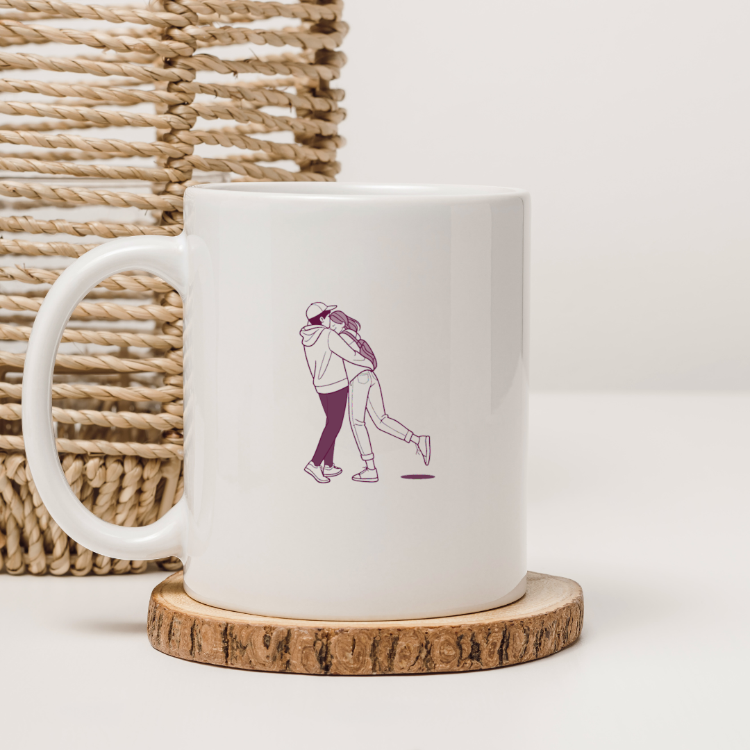 Visuel romantique sur mug, ajout d'une touche émotive au quotidien.