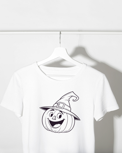 T-shirt festif avec une citrouille souriante style Halloween décorative