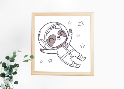 Cadre présentant un paresseux astronaute kawaii flottant dans l'espace cosmique