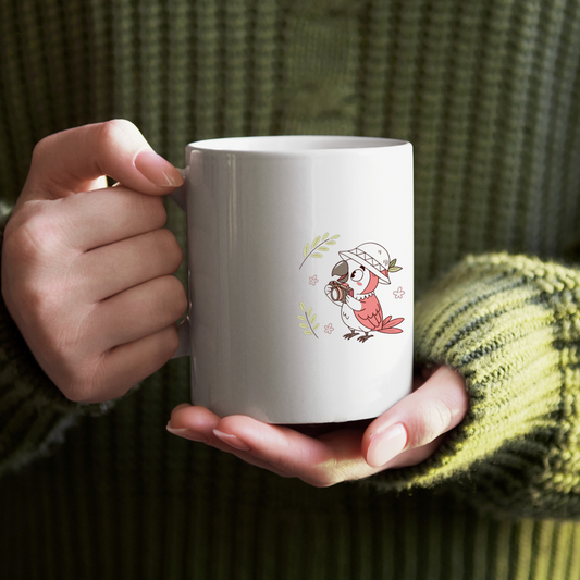 Mug avec perroquet kawaii curieux en scène tropicale