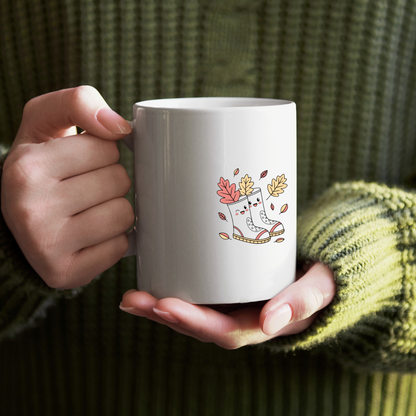Mug orné de bottes souriantes en automne style pastel chaleureux et accueillant