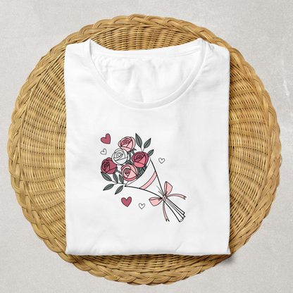 Motif bouquet roses sur t-shirt, style romantique