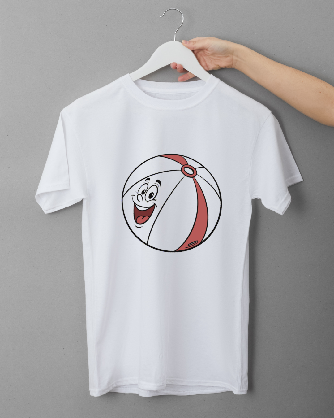 T-shirt avec un motif doodle de ballon de plage souriant pour une vibe estivale