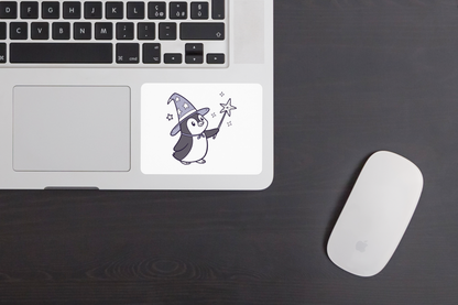 Sticker kawaii avec pingouin magicien enchanté et éléments de fête magique