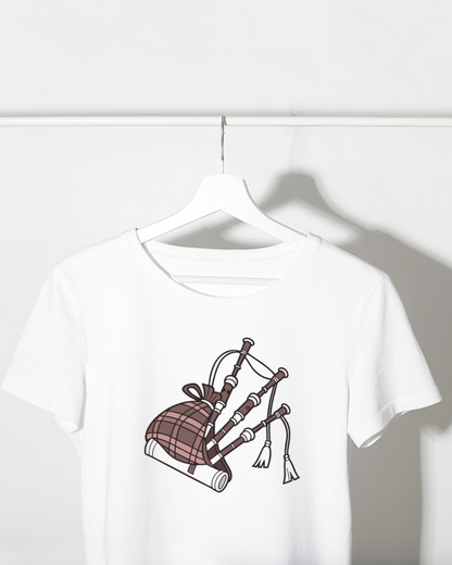 T-shirt avec motif celtique vibrant représentant une cornemuse écossaise stylisée