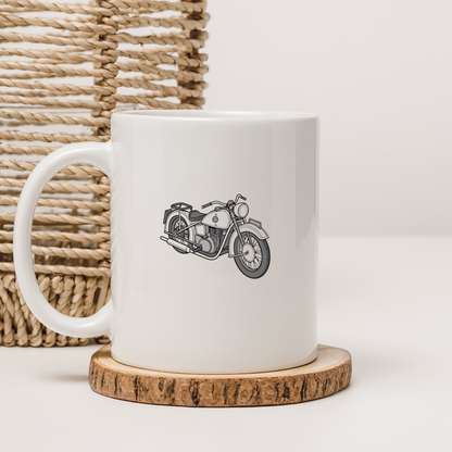 Design de la moto Dnepr K750 sur mug pour amateurs de classiques