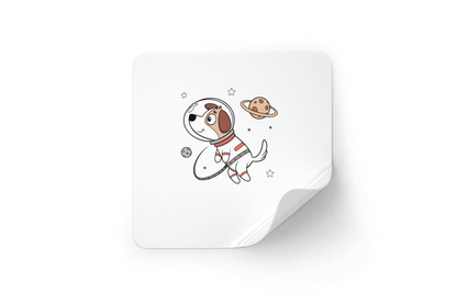 Sticker ludique affichant un chien cosmonaute flottant dans un style cartoon amusant