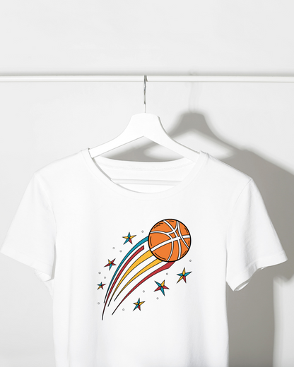 T-shirt décoratif avec un ballon de basket étoilé dans un style rétro sportif