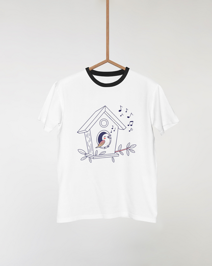 T-shirt avec doodle d'un oiseau chantant nichoir style naturel minimaliste