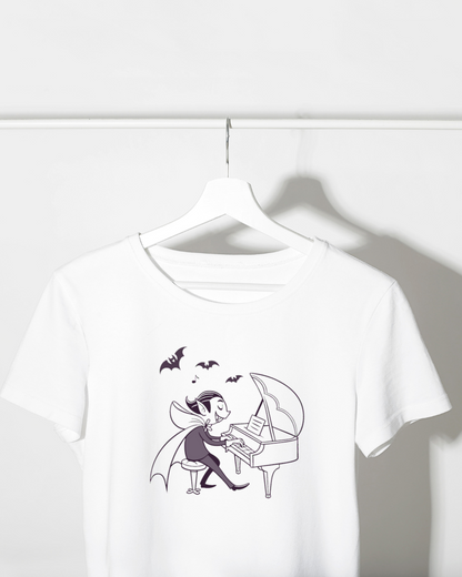 T-shirt arborant un vampire stylisé jouant du piano pour un look d'Halloween unique