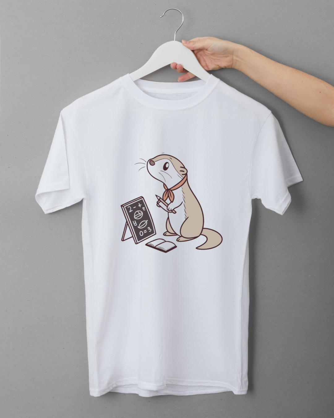 T-shirt avec loutre ludique en doodle, idéal pour une éducation amusante