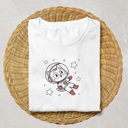 T-shirt avec chat astronaute joyeux en style kawaii pour une aventure spatiale fun