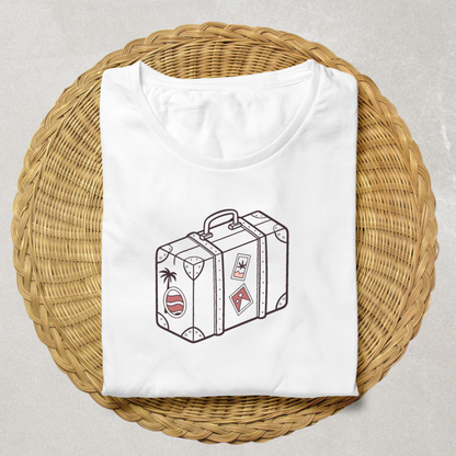 T-shirt tendance avec valise pastel, ambiance aventure, prêt pour le voyage