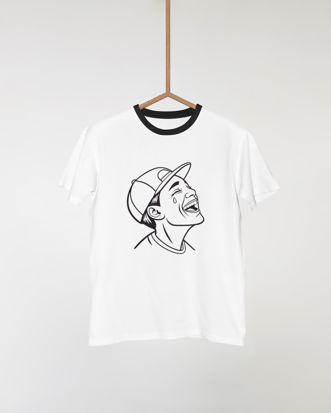 T-shirt moderne garni d'un garçon éclatant de rire en style monochrome graphique