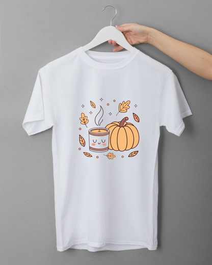 T-shirt automnal avec icône de bougie et citrouille en style doodle