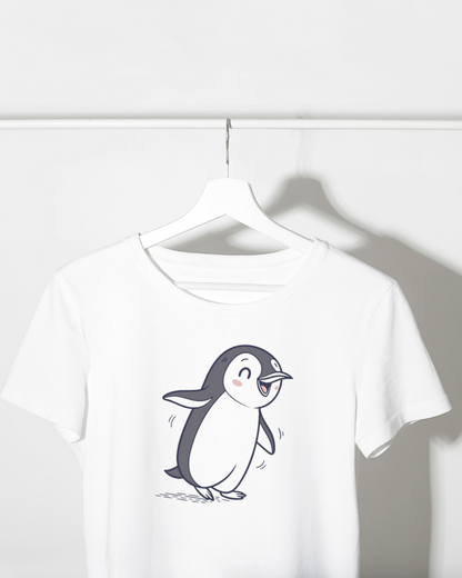 T-shirt avec pingouin ludique marchant, parfait pour une allure décontractée