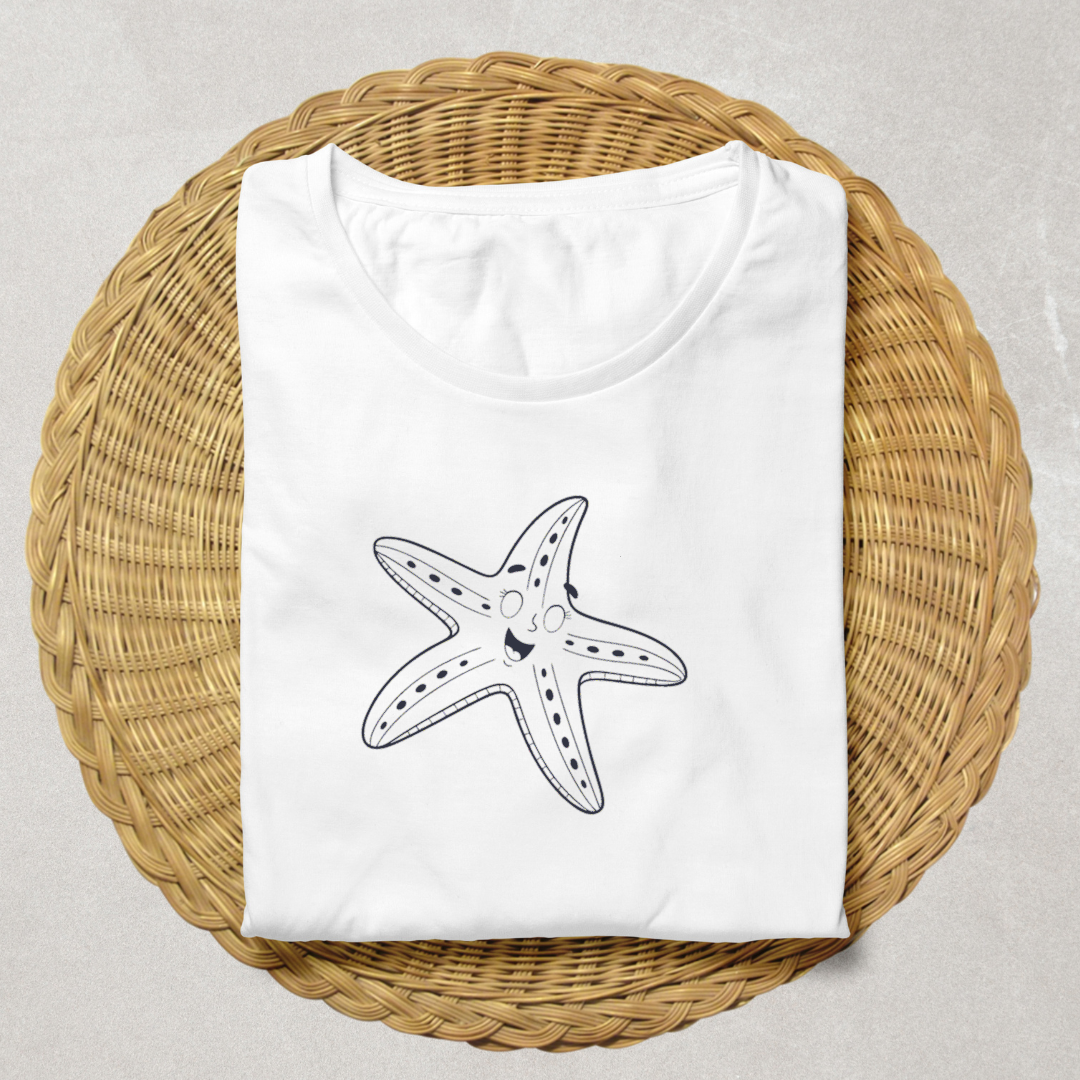 T-shirt décoré d'une étoile de mer souriante dans un style doodle marin amusant