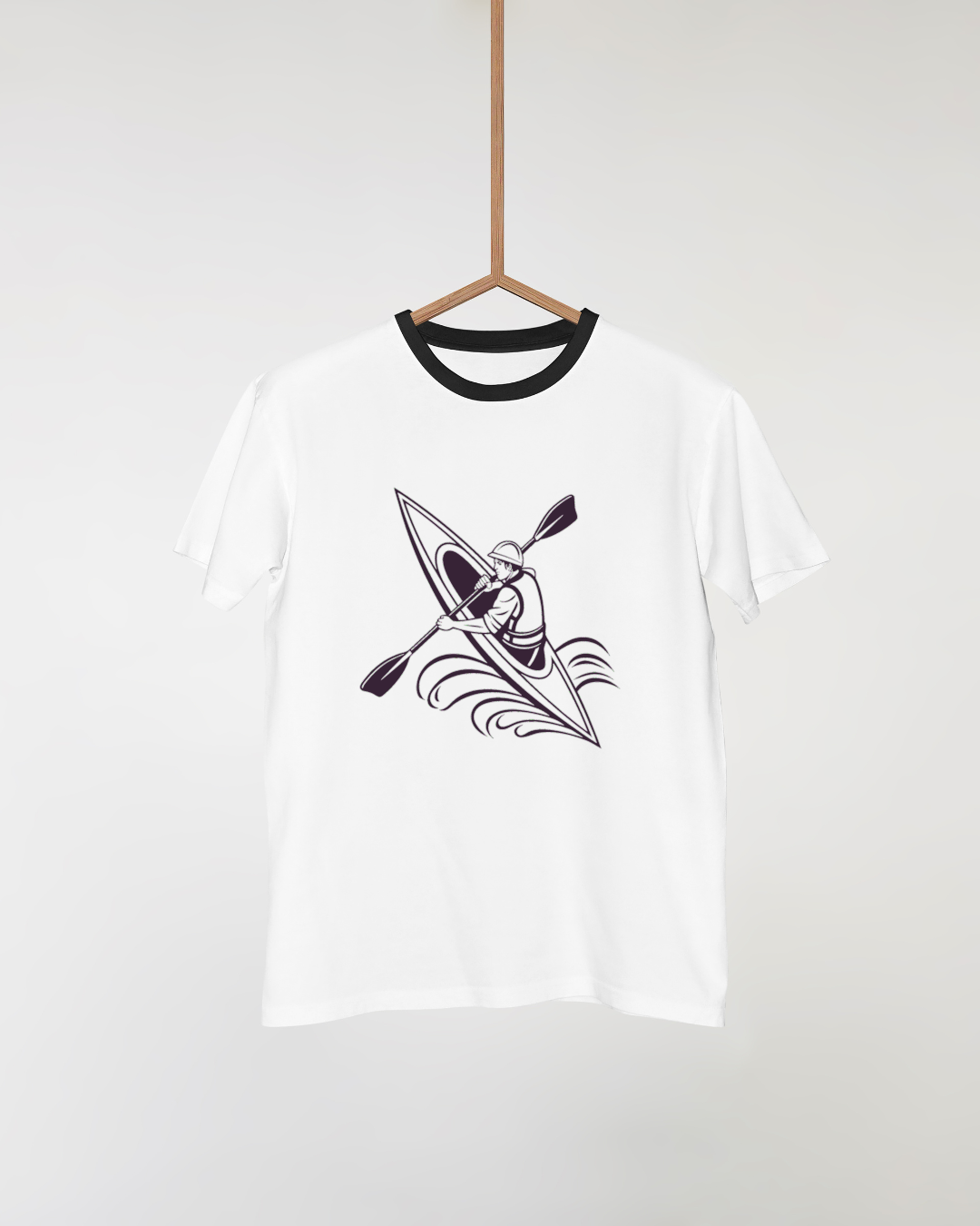 T-shirt avec kayakiste dynamique illustrant un thème aquatique vivifiant