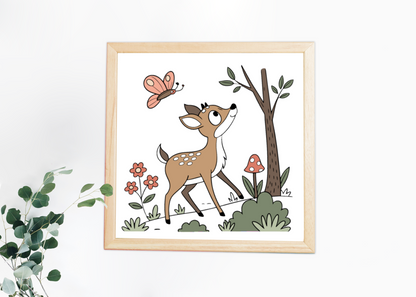 Cadre avec faon curieux et papillon dans un style pastel forestier