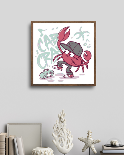 Cadre océan avec un crabe joyeux dansant sur fond bleu pour décoration marine